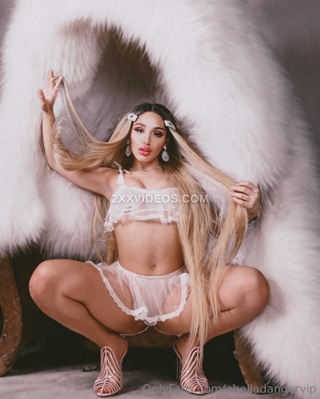 Abella Danger photo