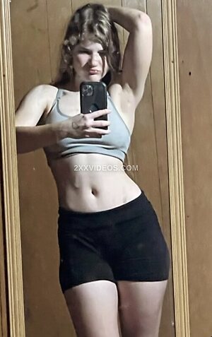 adilrevi Nude Leaked Photo #9