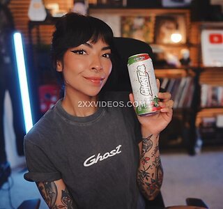 Aileen Senpai photo