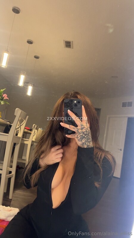 alaina_elliss photo