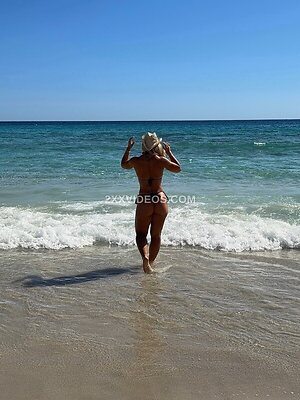 Alba Rubio Nude Leaked Photo #17
