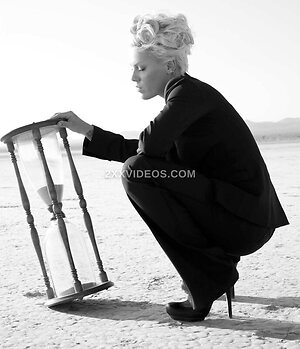 Alecia Beth Moore Nude Leaked Photo #5