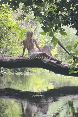 Aleyna Tilki photo