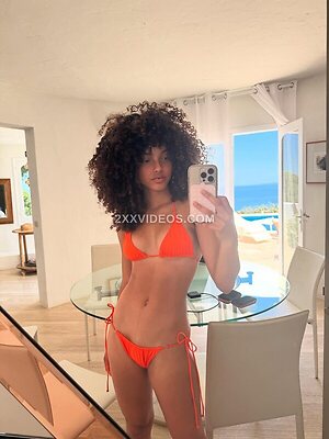 Aliana King photo