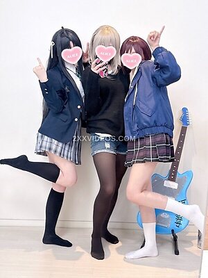 Alice Holic photo