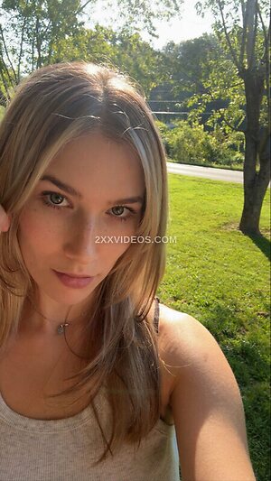 Aliyahhm03 photo