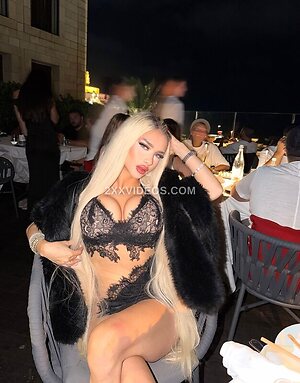 alma.raveh Nude Leaked Photo #5
