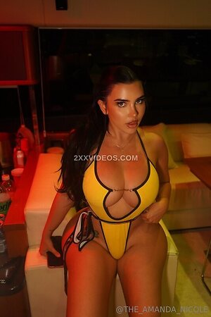 Amanda Nicole Nude Leaked Photo #94