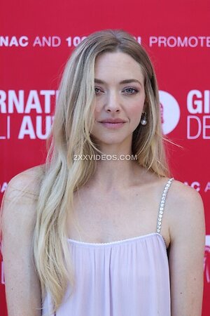 Amanda Seyfried Nude Leaked Photo #17