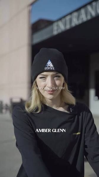 Amber Glenn photo
