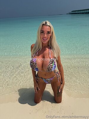 Amber May Nude Leaked Photo #18