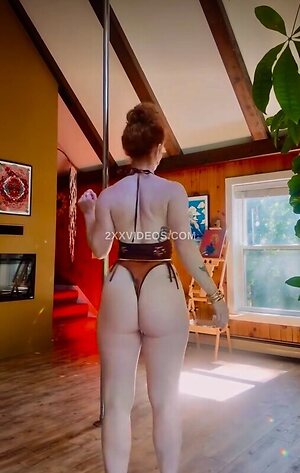 Amy Hart Nude Leaked Photo #2
