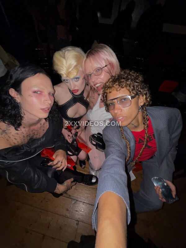 Amy Taylor photo