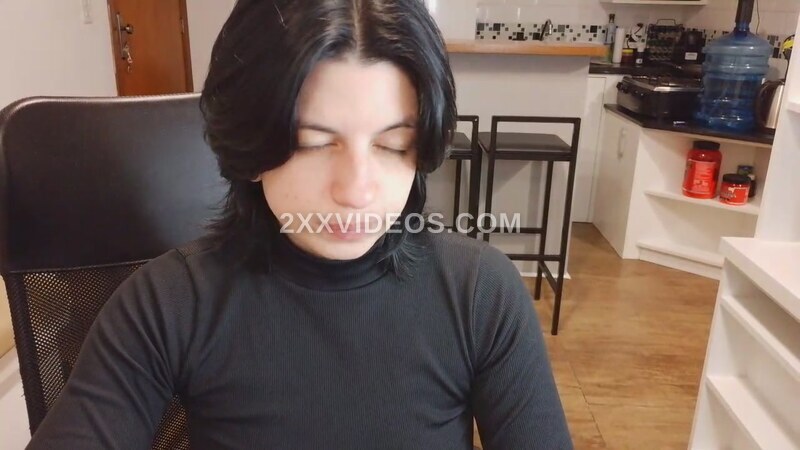 Ana Kyslr photo