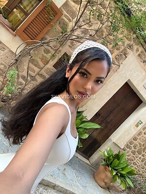 Aneeqa Farid photo