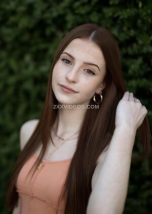annikacampbell_ photo