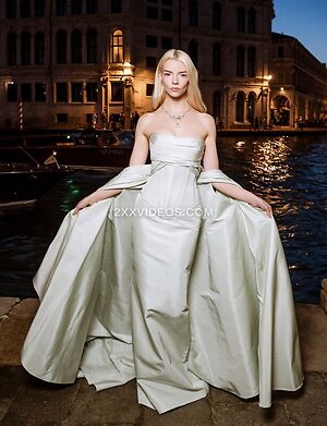 Anya Taylor-Joy photo