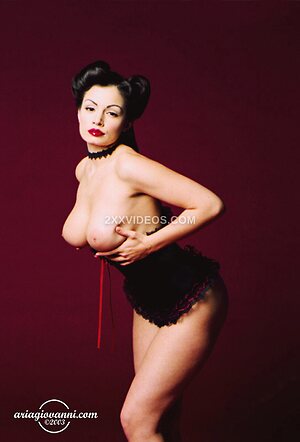 Aria Giovanni Nude Leaked Photo #4