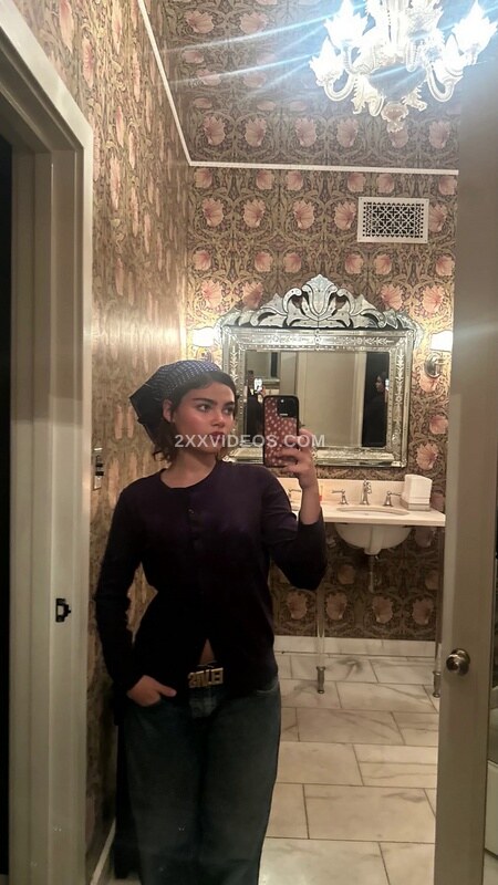 Ariana Greenblatt photo