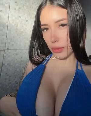 ariana999 More Nude Photos