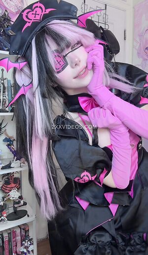 ashisbees Nude Leaked Photo #38