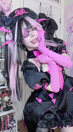 ashisbees Nude Leaked Photo #39