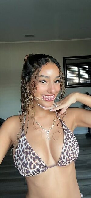 Ashlee Almonte Nude Leaked Photo #9