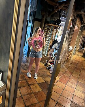 Ashleyyrobersonn