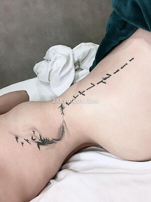 Asian babe Nude Leaked Photo #23