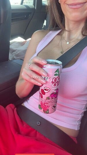 Autumn Calabrese photo