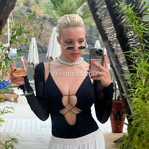 Aygün Aydın Nude Leaked Photo #50