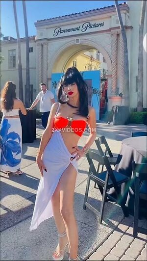 Bai Ling