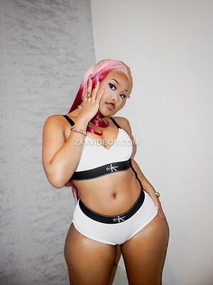 Bardii Barbiiana Nude Leaked Photo #5