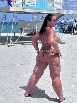 BBW and BBCs Nude Leaked Photo #2