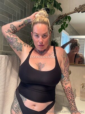 Bec Rawlings photo