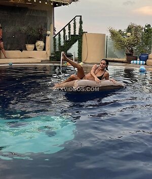 Berna Canbeldek Nude Leaked Photo #192