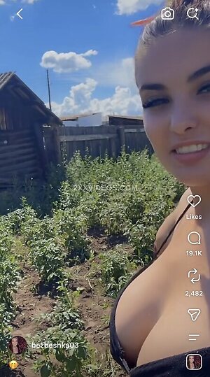 Bezbeshka03 Nude Leaked Photo #3