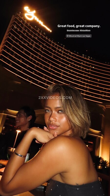 Bianca Bustamante photo