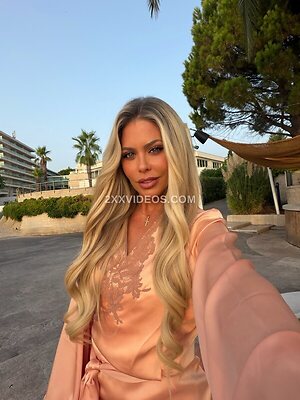 Bianca Gascoigne Nude Leaked Photo #31