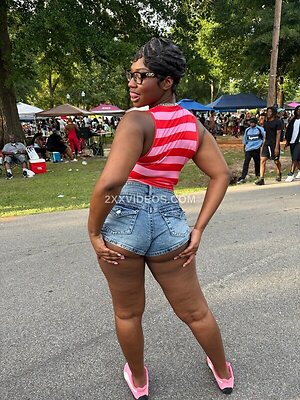 bigbootykyy Nude Leaked Photo #2