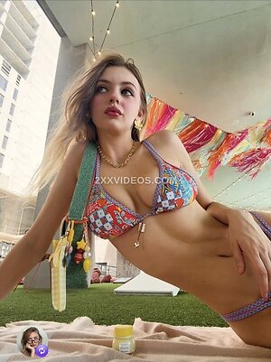 Body.by.noelle Nude Leaked Photo #2