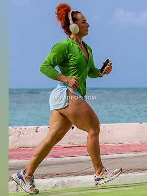 Brazilian Fitness & Muscle Girls Nude Leaked Photo #38