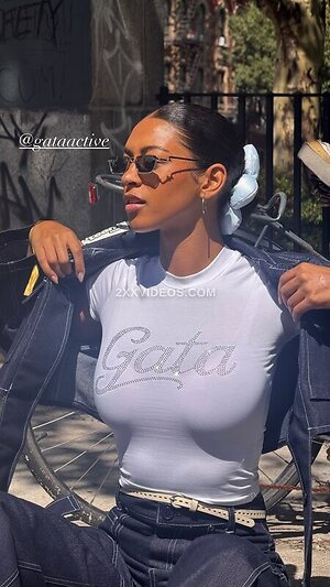 Briana Smith Nude Leaked Photo #25