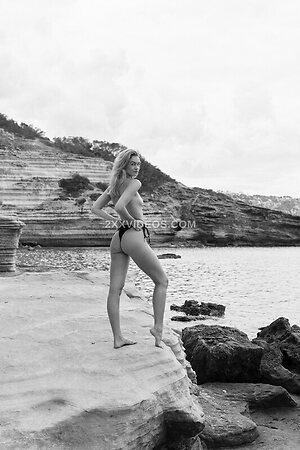 Britt Van der Boon Nude Leaked Photo #9