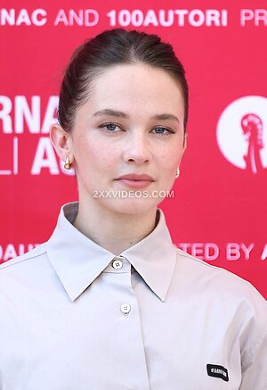 Cailee Spaeny Nude Leaked Photo #7
