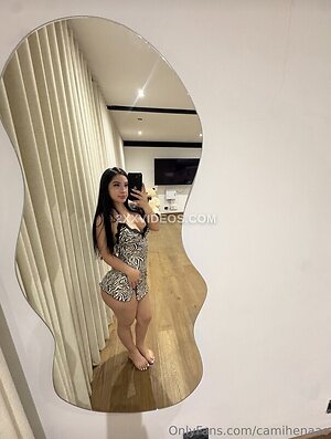 camiihenaoo photo