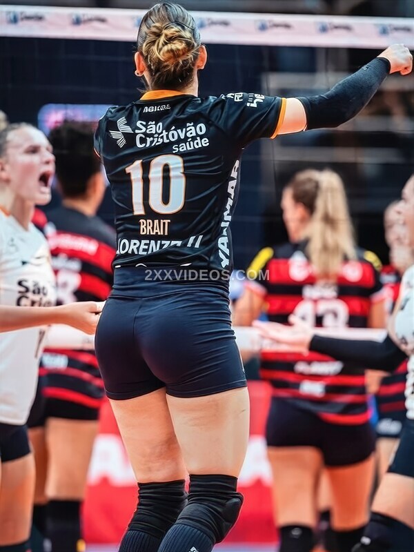 Camila Brait photo