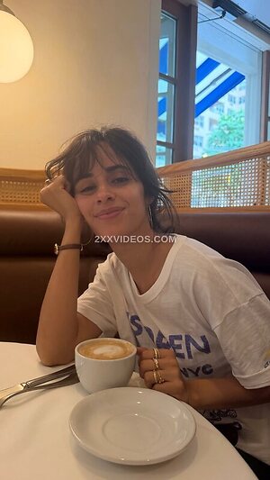 Camila Cabello photo