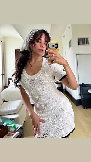 Camila Cabello photo