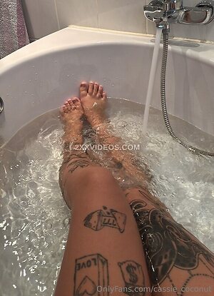 cassie_coconut